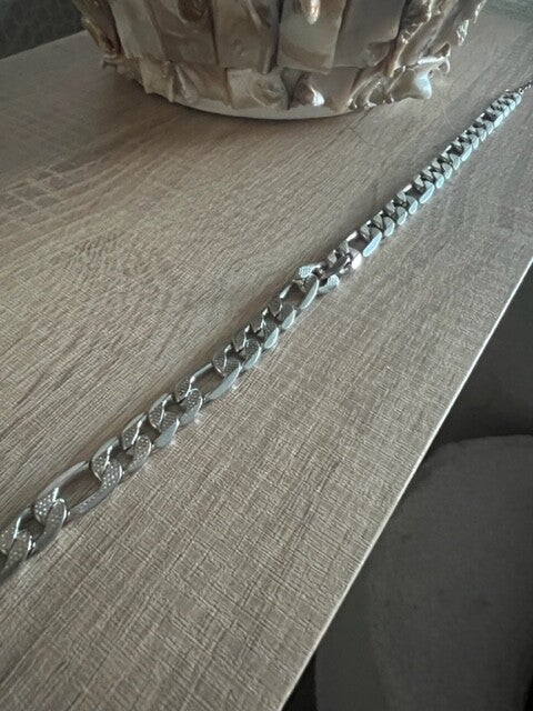 Paid switch neckless silver