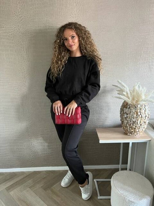 Crop comfy jogging suit black