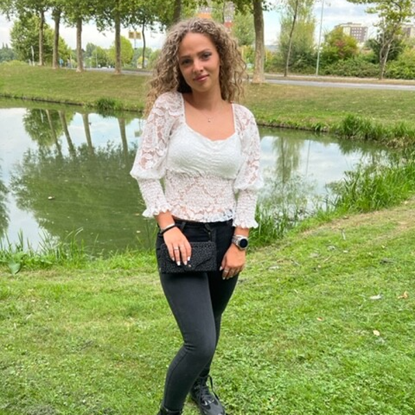 Lace camisole long sleeve white