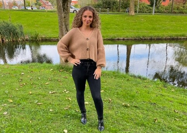 Crop knot popped sleeve light brown