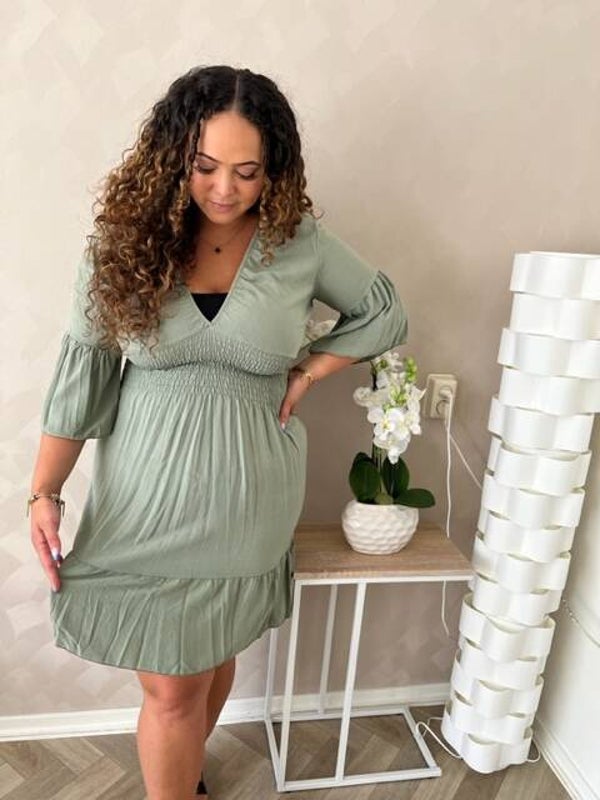 Maya v-neck dress pistachio
