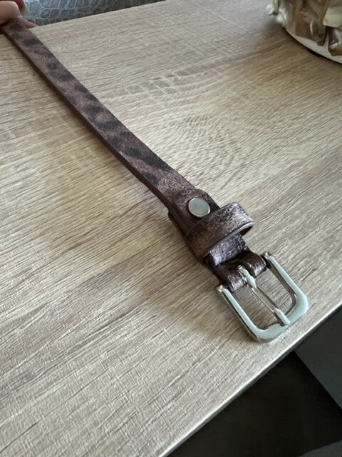 Leopard thin belt brown