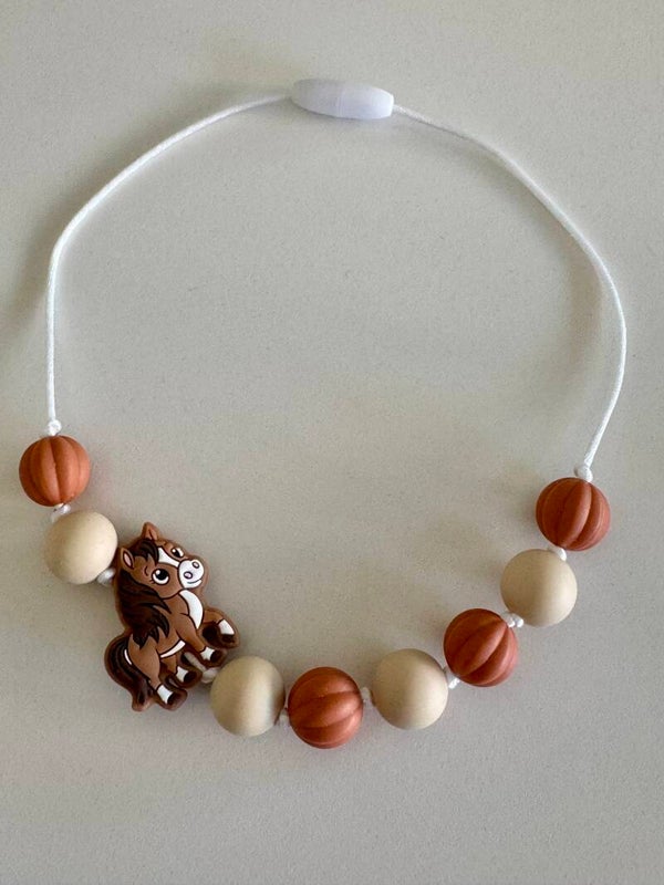 kinderketting - paardje bruin