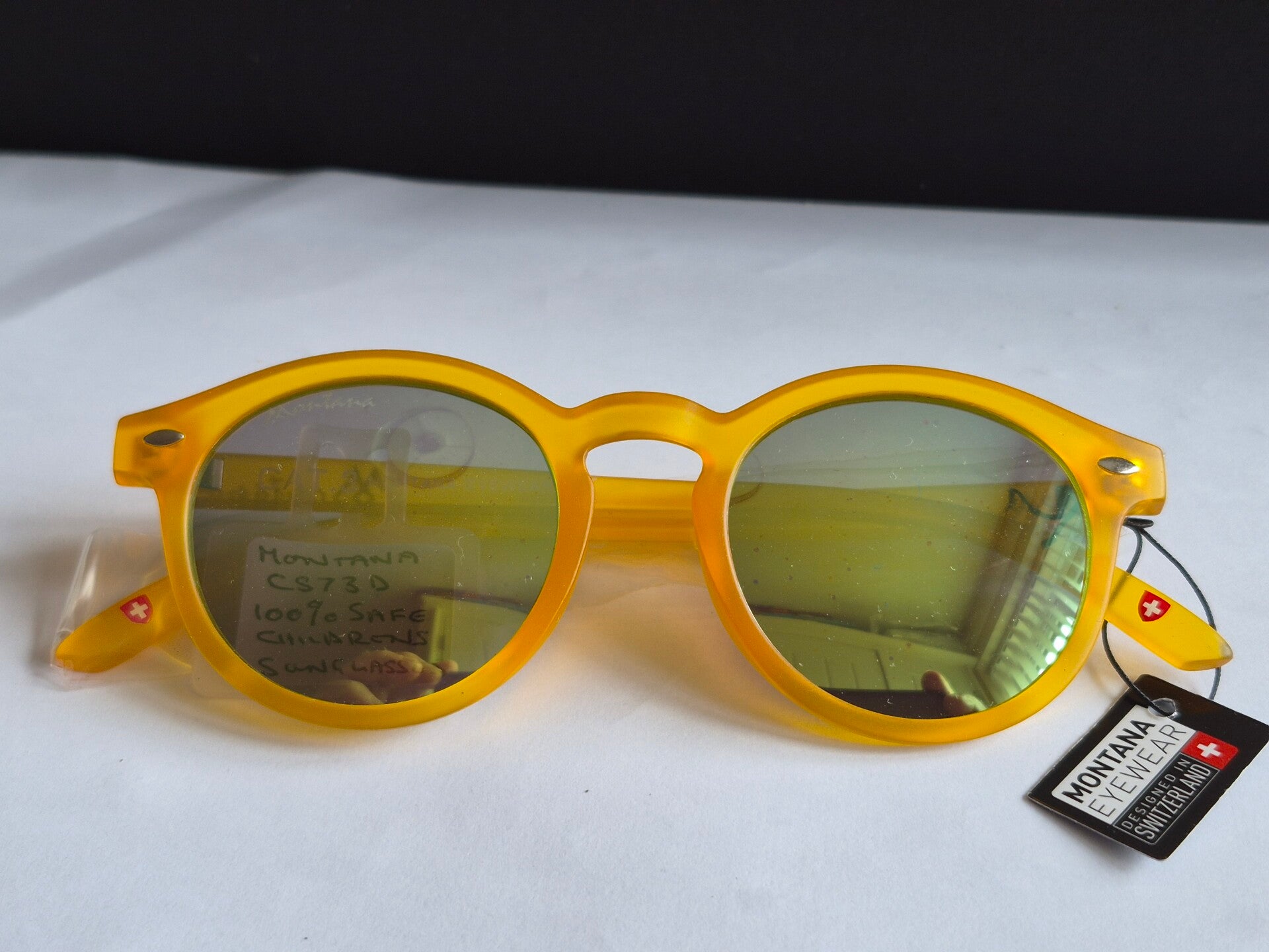 Cs73d Montana designs Children's sunglasses