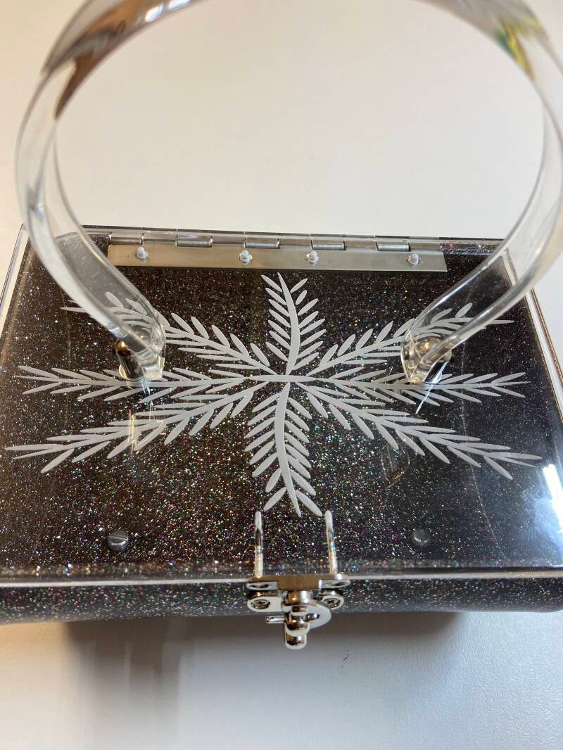 New 2023 fern pattern. Etched