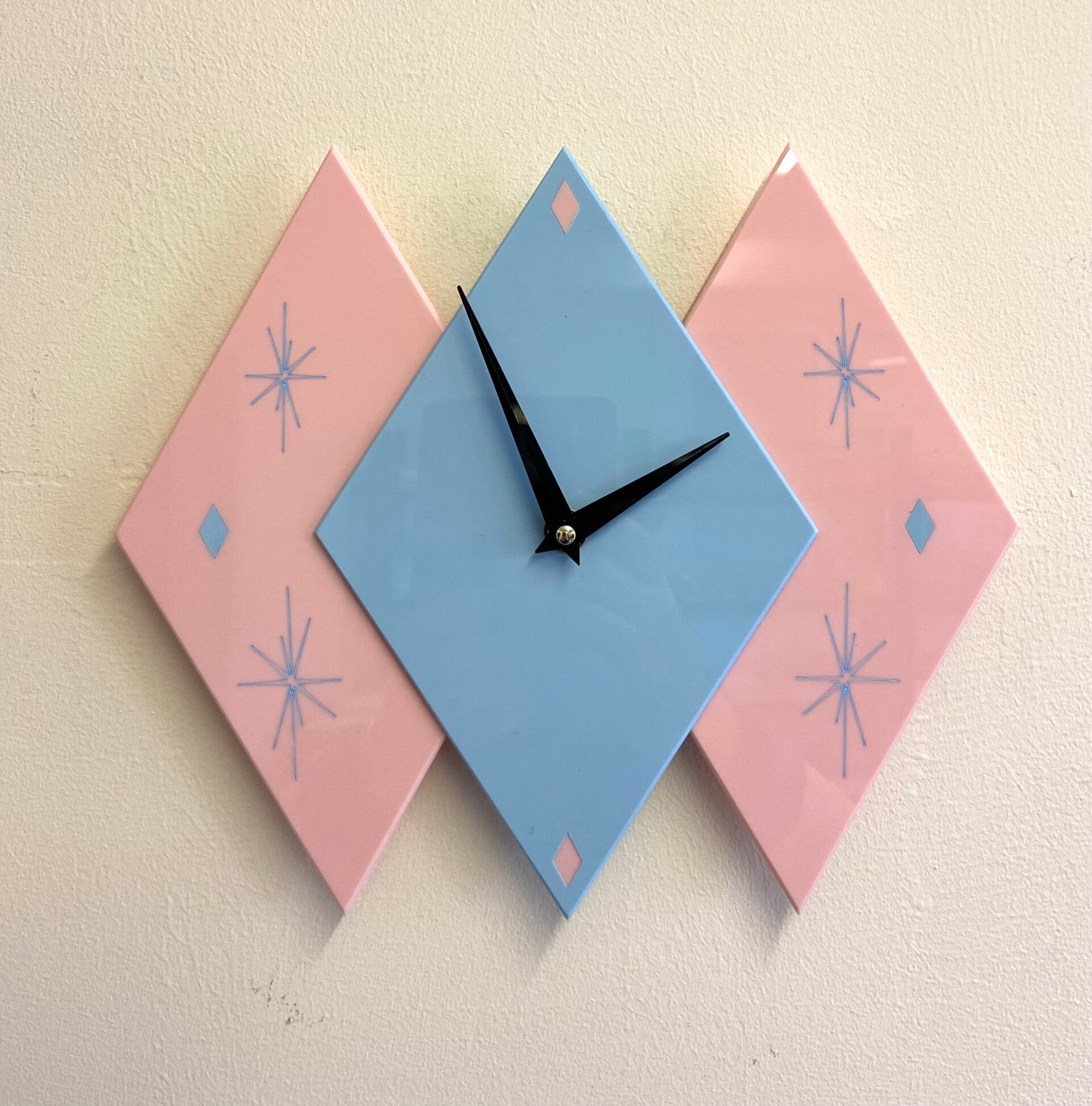 Medium Harlequin Clock with Atomic Starburst