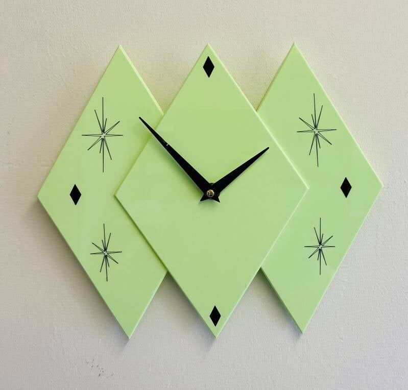 Medium Harlequin Clock with Atomic Starburst Pistachio
