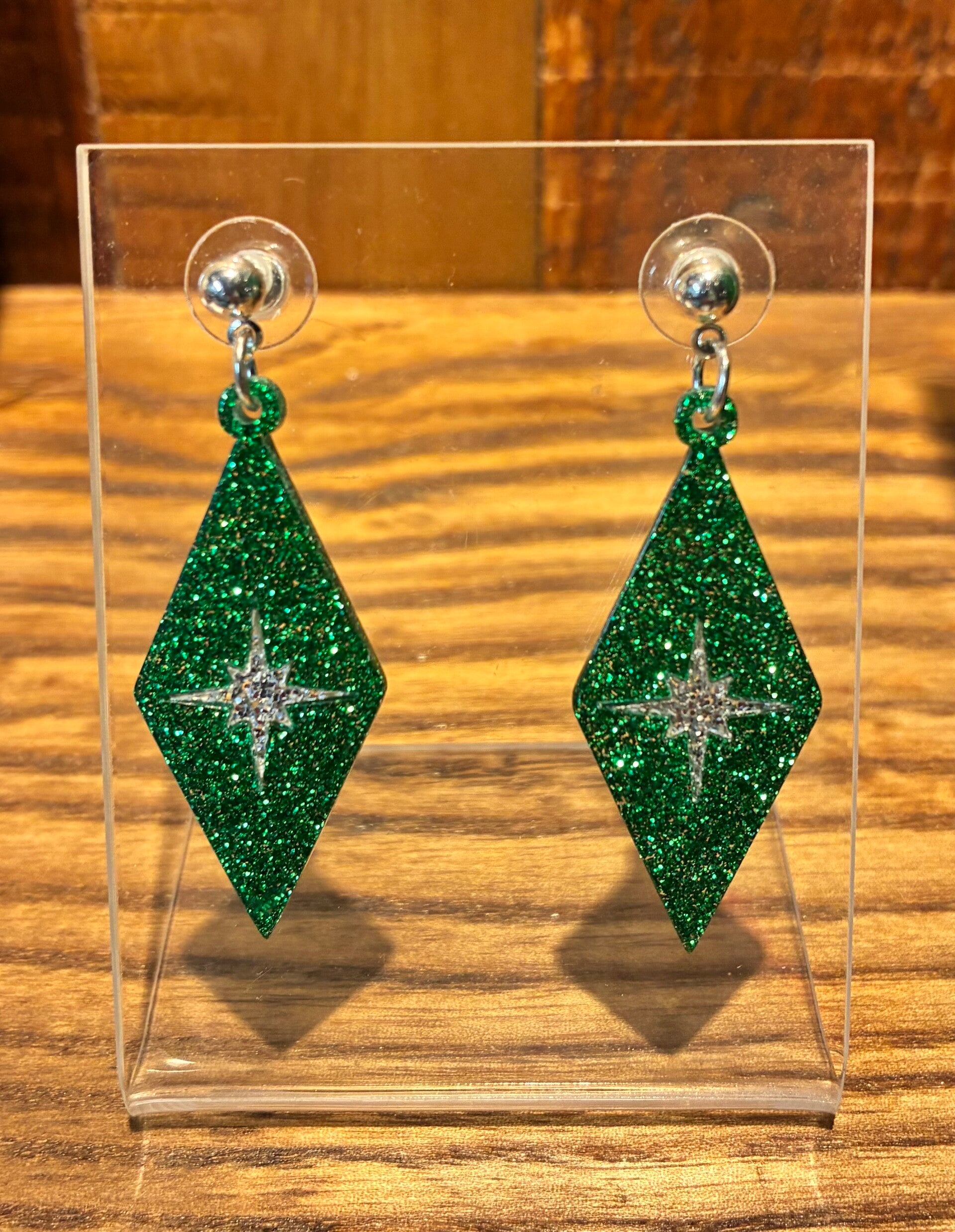 Harlequin Earrings in Green Glitter with Atomic starburst centres