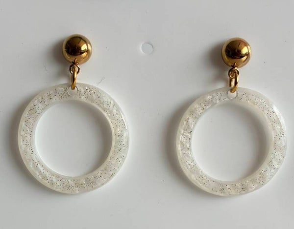 1950’s Marylyn Hoop style earrings Beige marble glitter