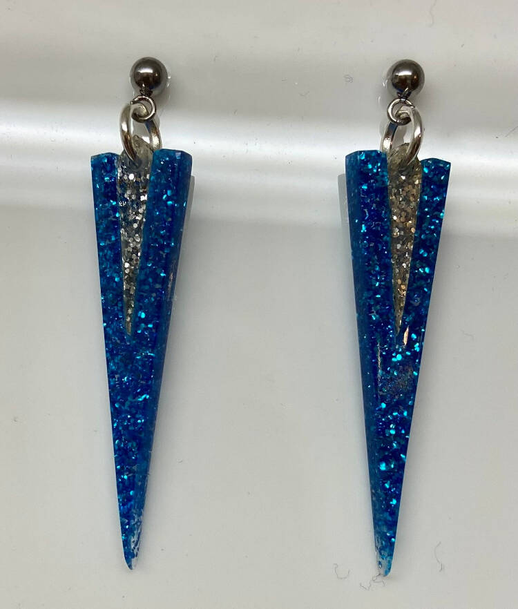 1950’s/Art Deco earrings Blue Glitter