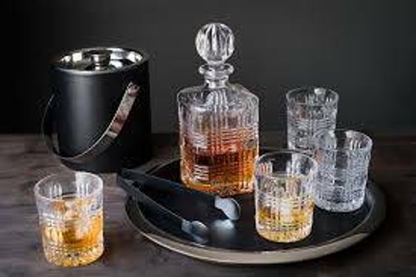 Set/ Karaf & 4 glazen BOND