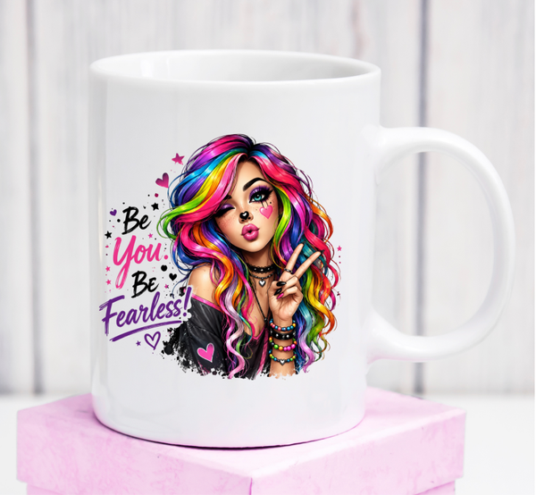 Cană premium „Be You, Be Fearless” – cadou inspirațional pentru femei curajoase și autentice