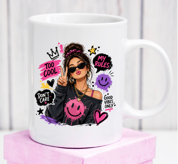 Premium-Tasse „Too Cool – My Rules, Good Vibes Only“ – freches Statement-Geschenk