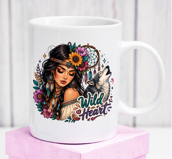 Premium-Tasse „Wild Heart“ – Boho-Geschenk für Freigeister und Wolf-Fans
