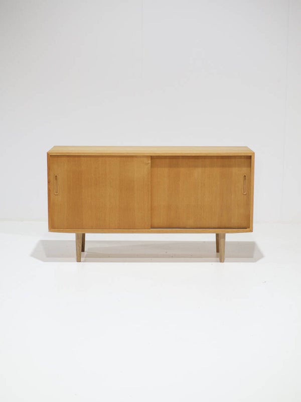 Dressoir Carlo Jensen Hundevad eiken Deens 1960s