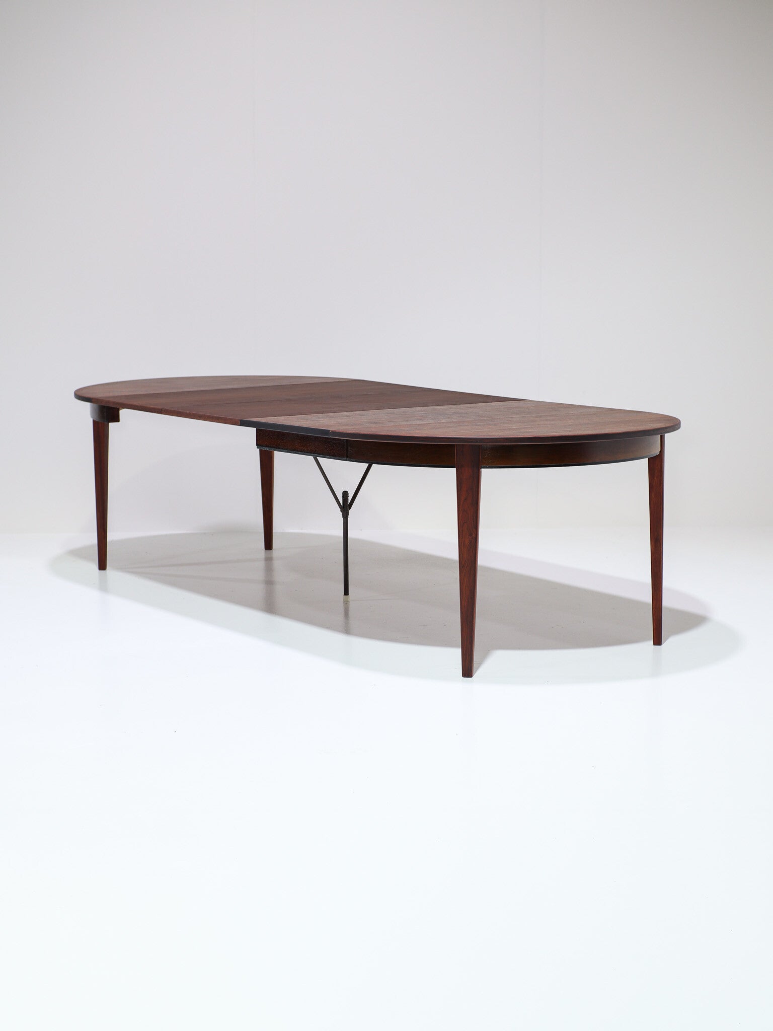 Uitschuifbare eettafel Omann Jun 55 palissander Deens vintage