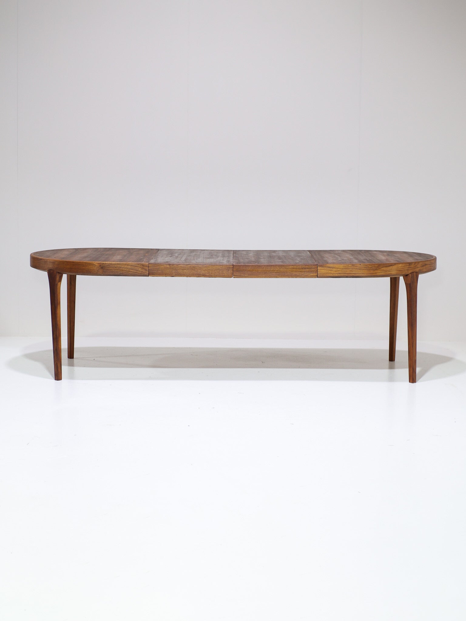 Ovale eettafel uitschuifbaar teak Deens vintage