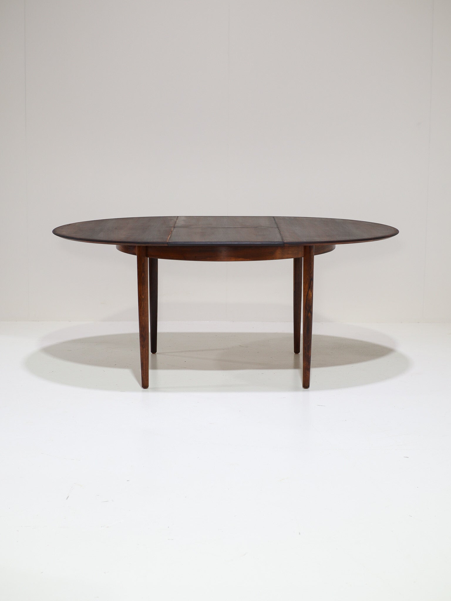 Ronde eettafel uitschuifbaar Skovby butterfly leaf palissander