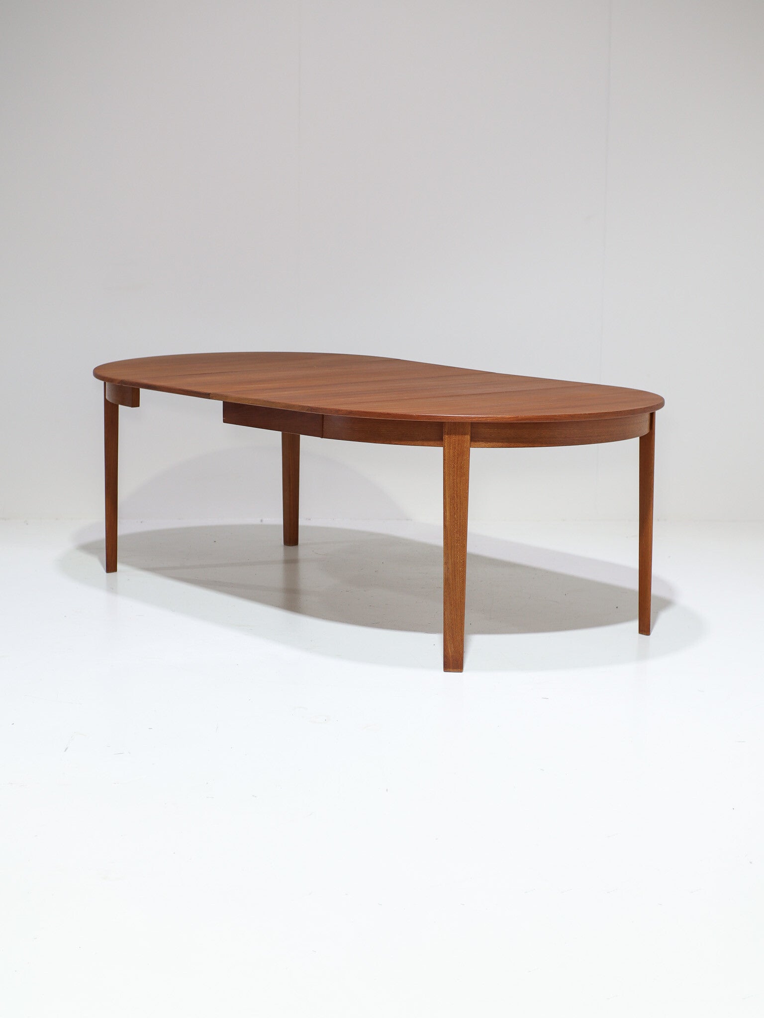 Uitschuifbare ronde eettafel teak vintage Deens