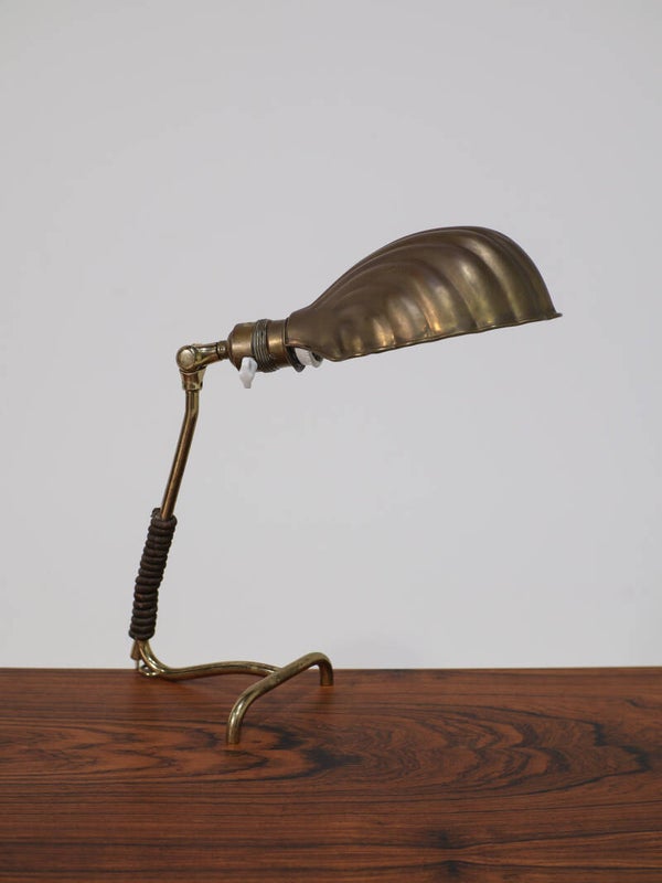 Art Deco tafellamp bureau lamp messing schelp