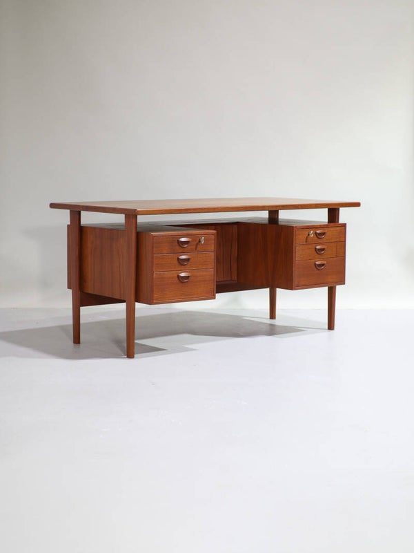 Bureau Kai Kristiansen FM60 teak vintage Deens design
