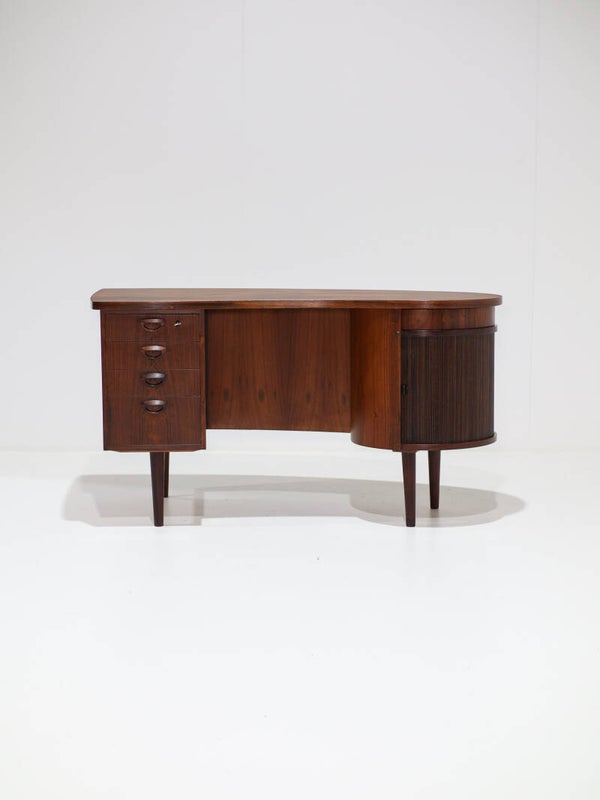 Kai Kristiansen bureau met bar model 54 kidney palissander