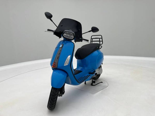NIEUW | Vespa Sprint 50cc (2026) – Geel kenteken – Blu Eclettico