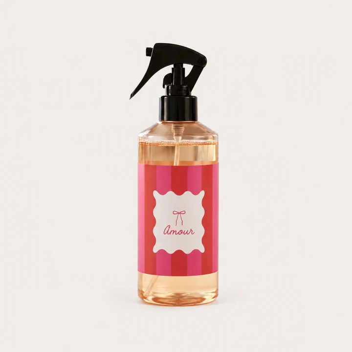 Roomspray, Amour