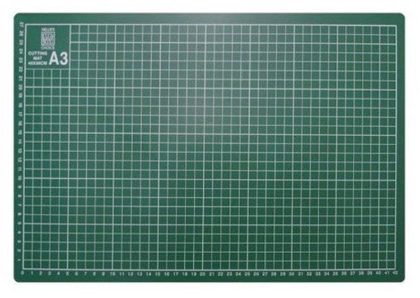 Nellie Snellen, Snijmat, A3 - MAT-A3