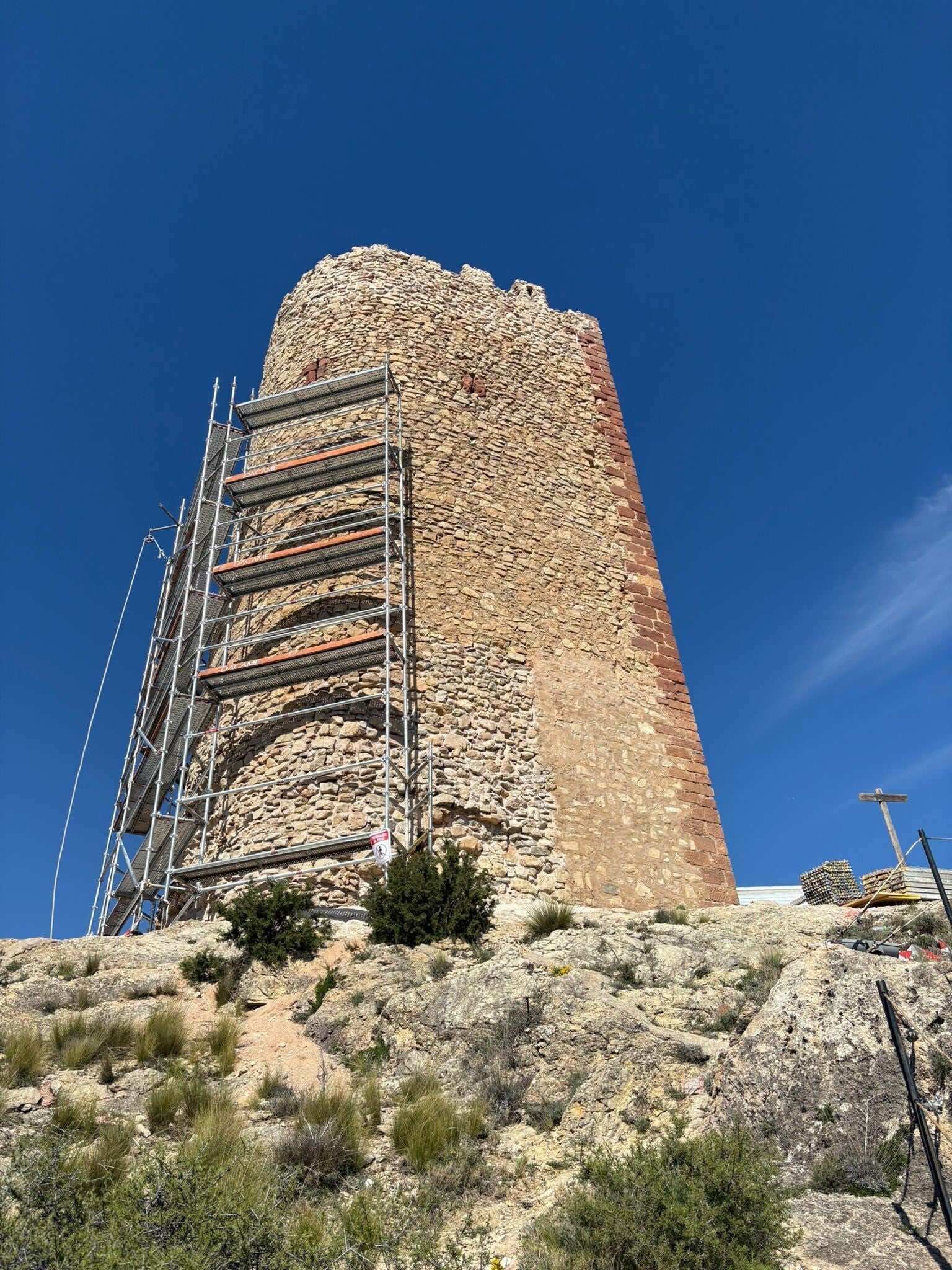 Desmontaje de andamios tras consolidación