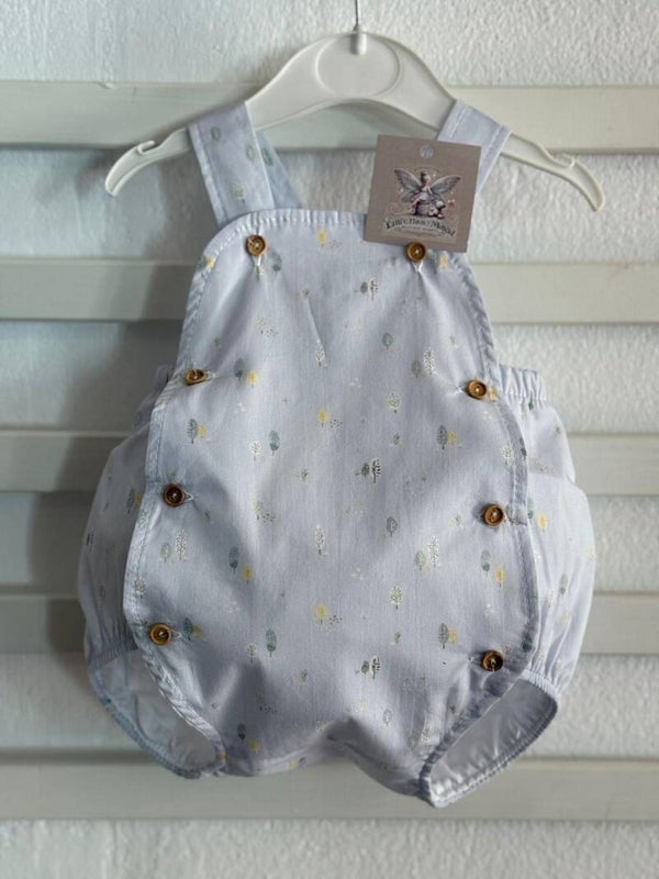 Pelele azul con estampado de arbolitos