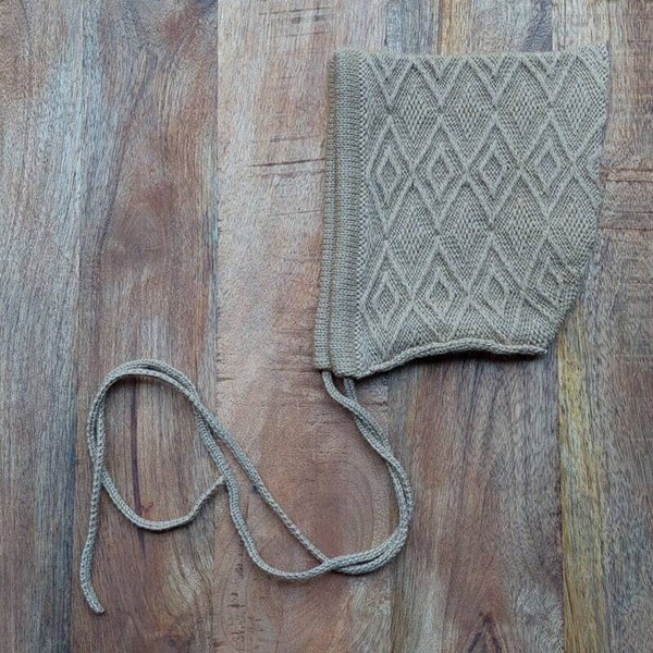 Mutsje ruit camel 0-3 maanden