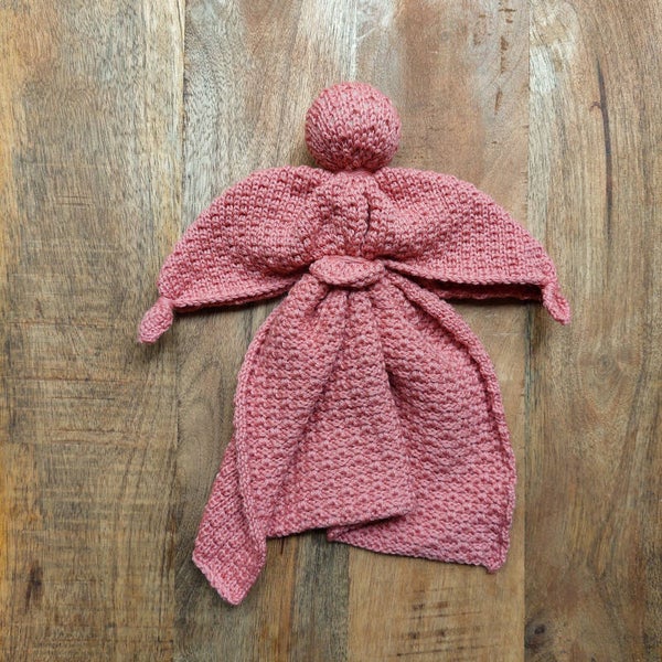 Knuffelpopje zalmroze