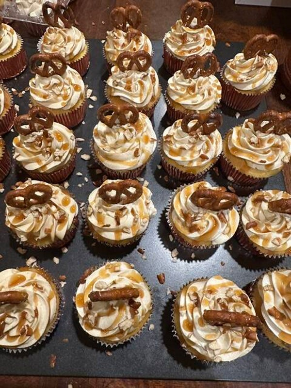 Salted Caramel Pretzel