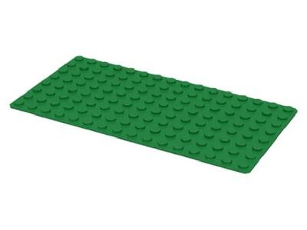 Green Baseplate 8 x 16