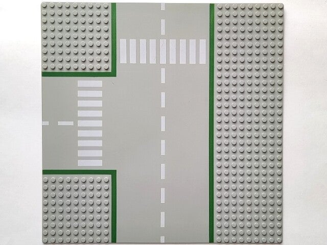 Light Gray Baseplate, Road 32 x 32 9-Stud T Intersection with Road Pattern