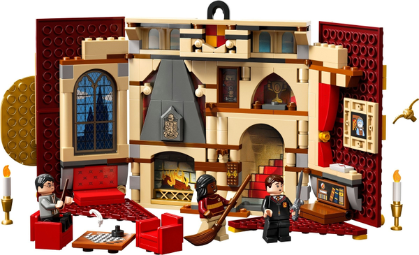 76409: Gryffindor House Banner