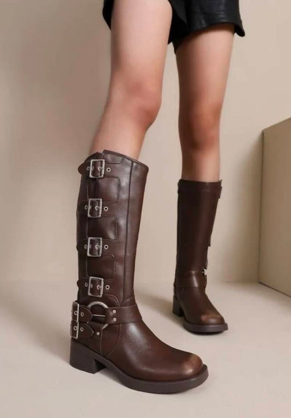 Biker boots brown