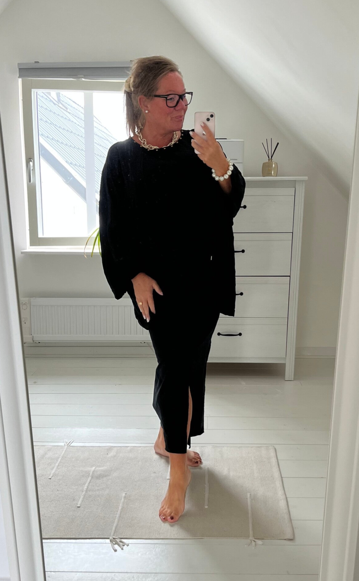 Ponchoblus svart nitar