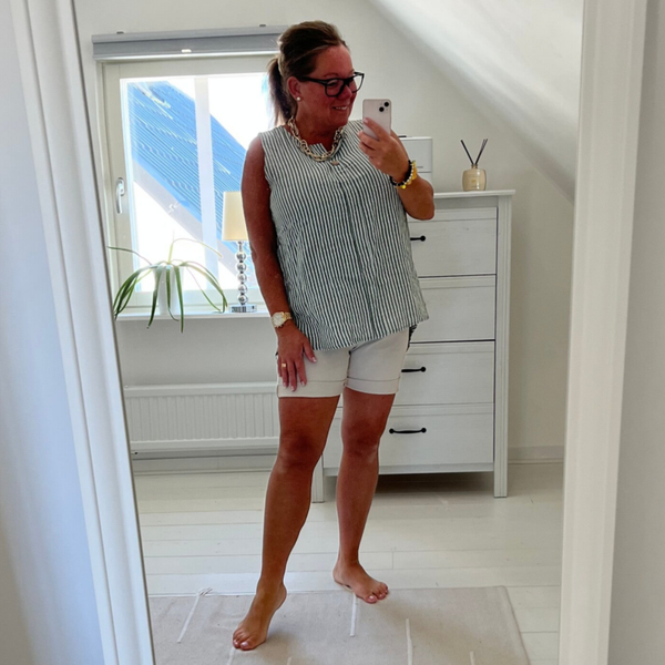 Ärmlös topp grön