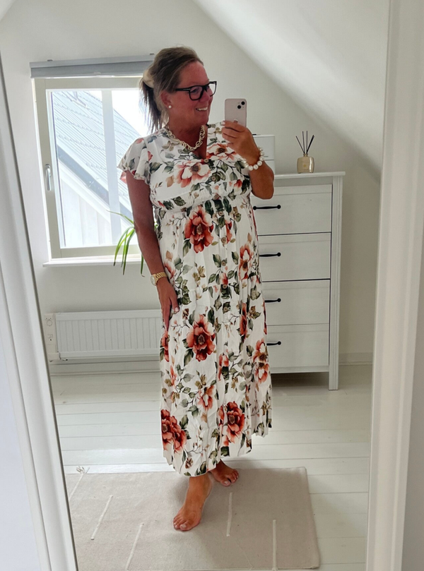 Sommarklänning  oranga blommor