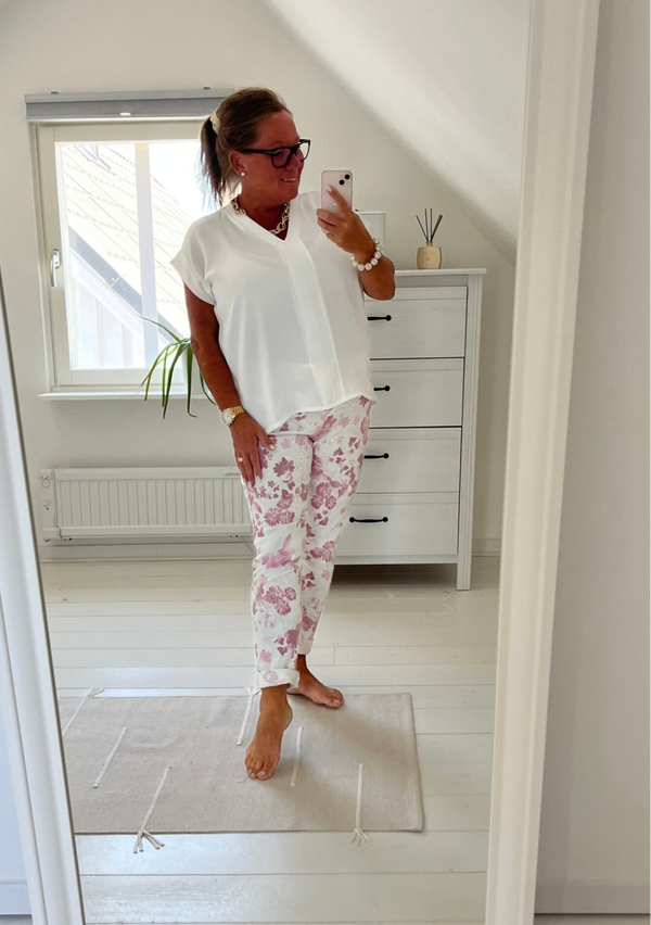 Magisk byxa blommig vit/rosa
