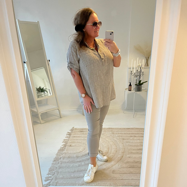 Skjorta Taupe/vitrandig