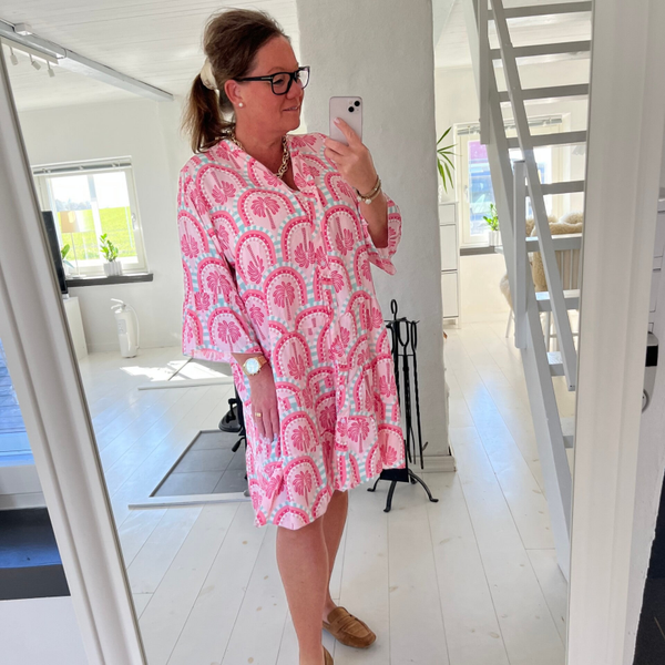 Mönstrad tunika/klänning rosa