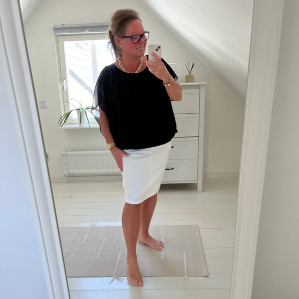 Magisk kjol vit kort