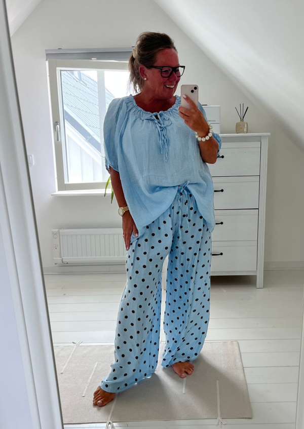 Blus oversize ljusblå