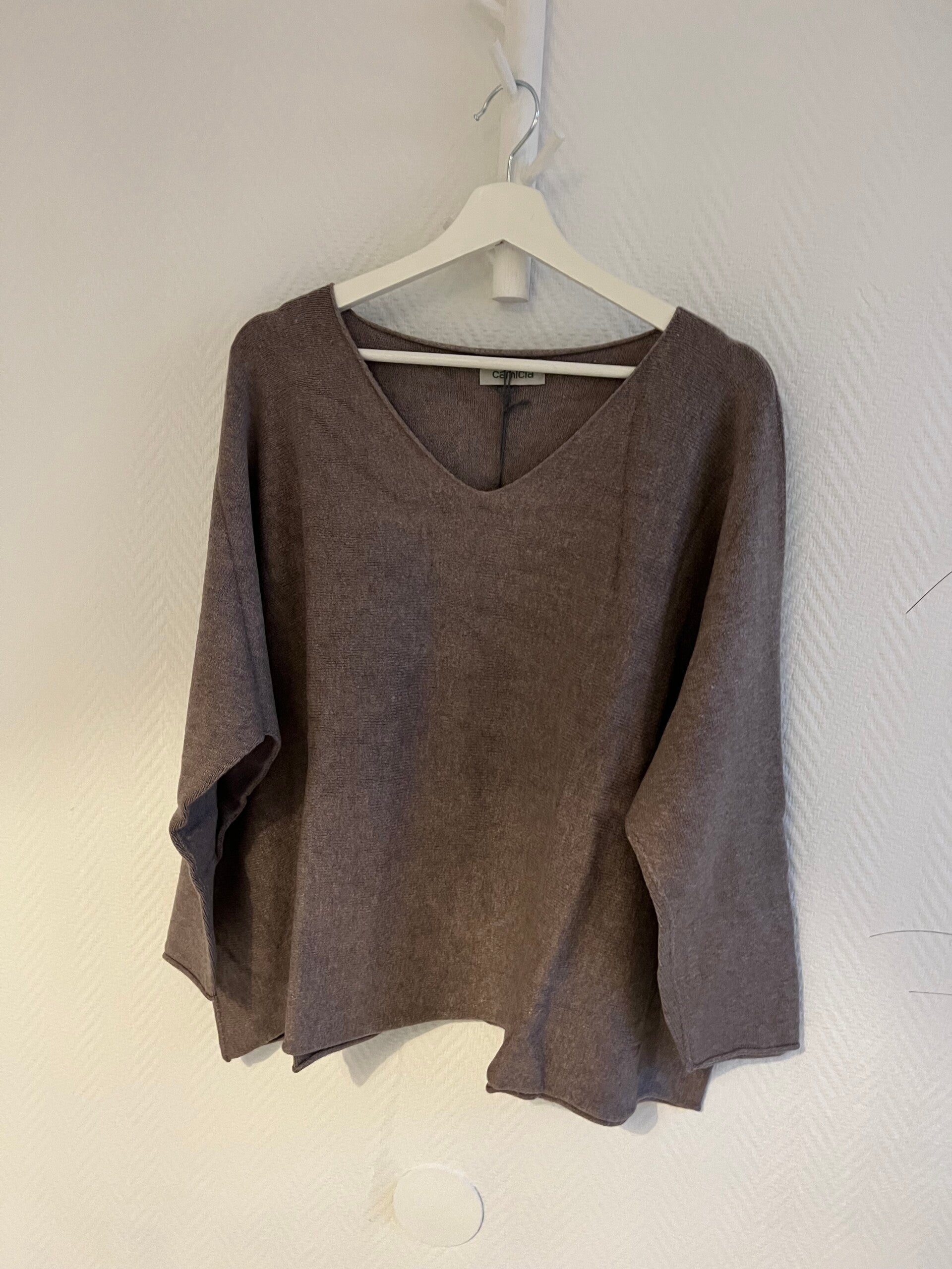 Oversize mjuk tröja taupe
