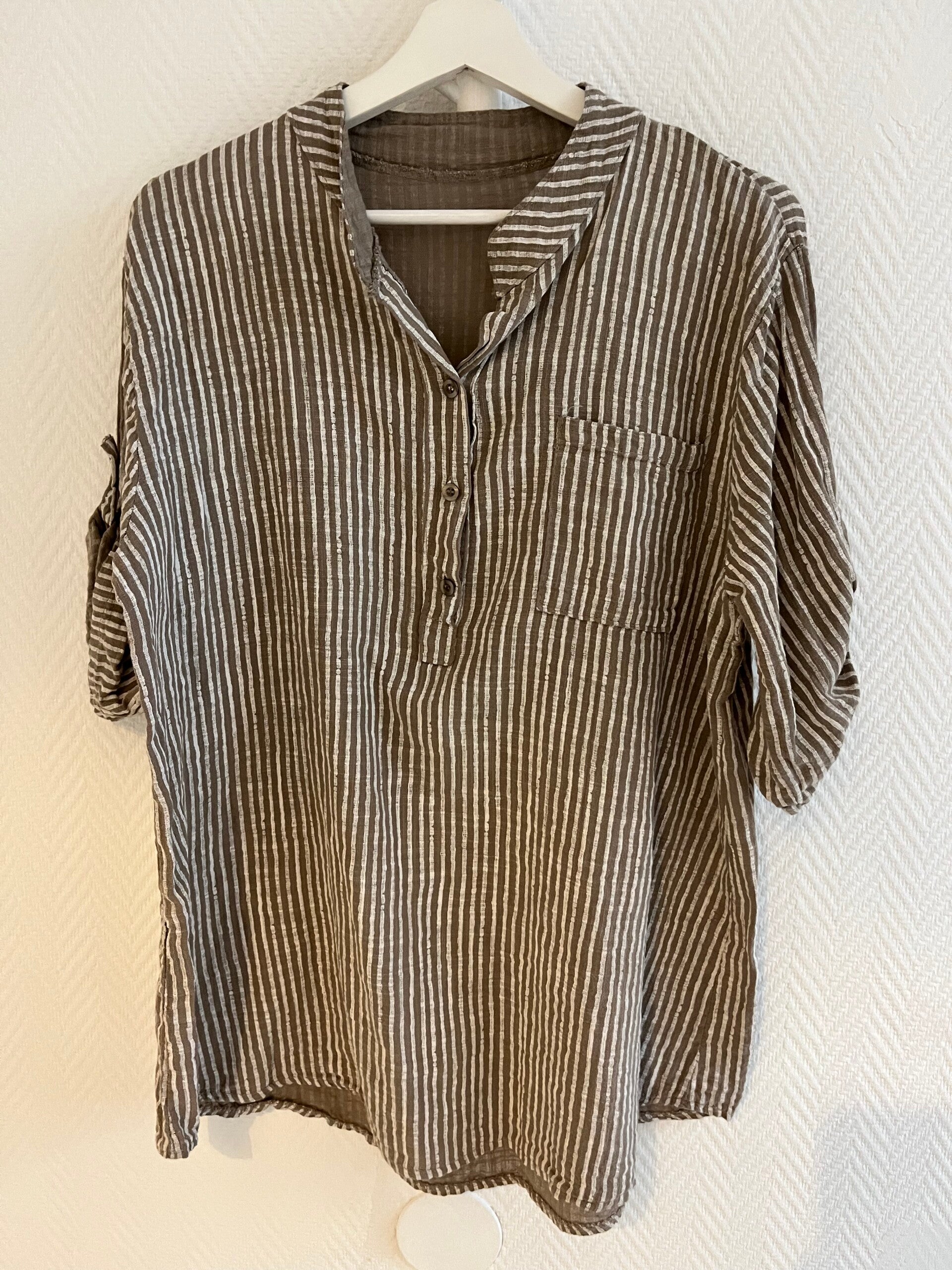 Skjorta Taupe/vitrandig