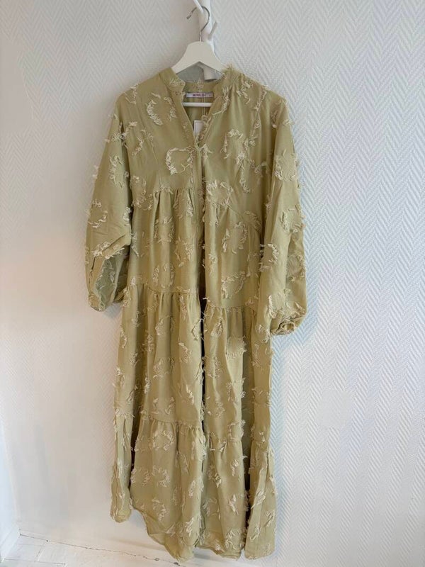 Gul/Beige långklänning