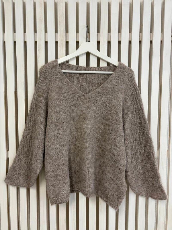 Glesstickad tröja taupe
